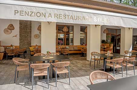 Štilec Restaurant, Terrace